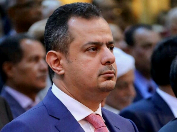 وردنا الآن..الكشف عن طلب عاجل تقدم به وزراء لرئيس الحكومة داخل الطائرة بعد سماع دوي الانفجارات ورد الاخير الحاسم عليه !      