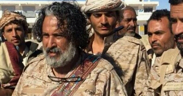 عاجل ... منصور يكشف مصير العكيمي بعد استهداف المليشيات معسكر لبنات بصاروخ بالستي