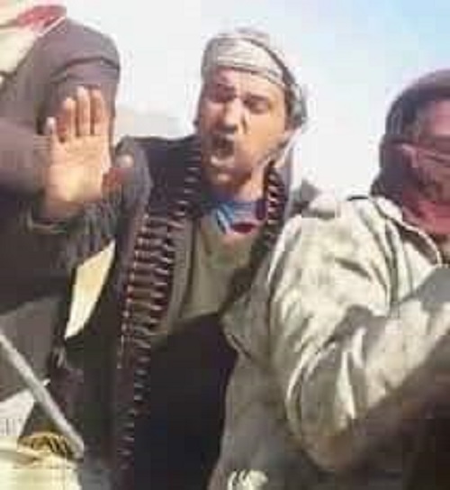 تفاصيل أولية لنهاية الرجل الذي كان ضمن قتلة "صالح " .. والذي صرخ بوجه اليمنيين قائلاً : ثأرنا لسيدي حسين !!!!