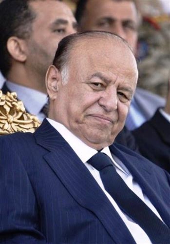 عاجل         : الرئاسة اليمنية تعدّ للإطاحة بأبرز قائد عسكري يتربع على رأس هرم السلك العسكري وقيادات ميدانية تمثل القيادة الأولى