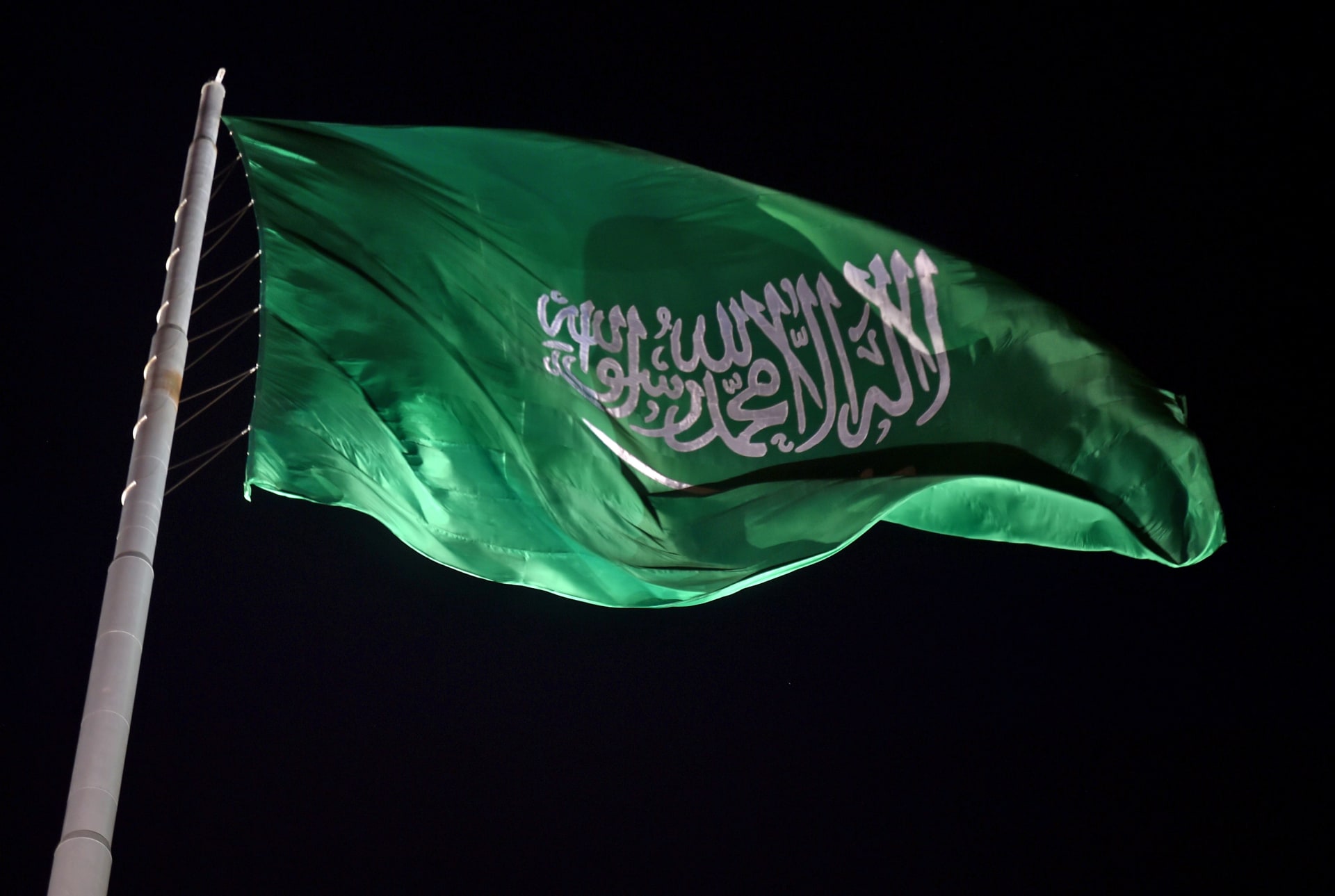 حقيقة إلغاء تأشيرات الدخول والخروج والعودة والزيارة خلال 90 يوما ؟ .. الجوازات السعودية توضح