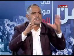 قيادي حوثي بارز ينشر "صورة" لرئيس وزراء يمني راحل من مواليد " جازان " ويصفه بـ" اروع اليساريين " ( صورة)