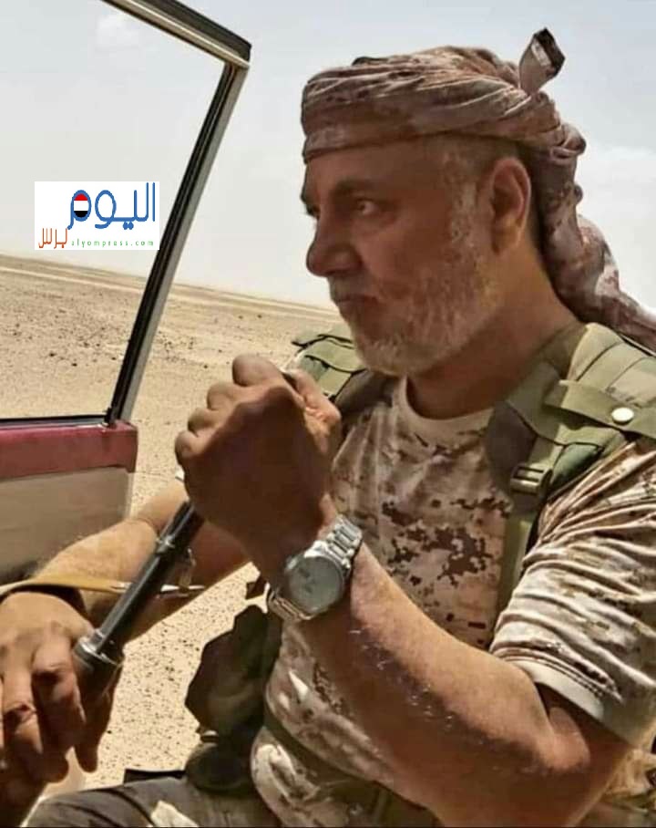 أحدث صورة للشيخ البطل ربيش علي وهبان العليي قبل استشهاده في قلب معارك مأرب بساعات وشرارة الغضب بين في وجه