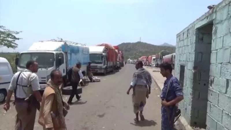 مصرع قيادي في مليشيا الحوثي ومرافقه في جمرك الراهدة ومفاجأة بشأن هوية القاتل  