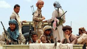 تعرف على اسم الشيخ القبلي الذي رفع رأية التحدي في وجه الحوثيين وأن لديه من لا يهابون الموت وأقسم بالله إنه سيطردهم من صنعاء ؟