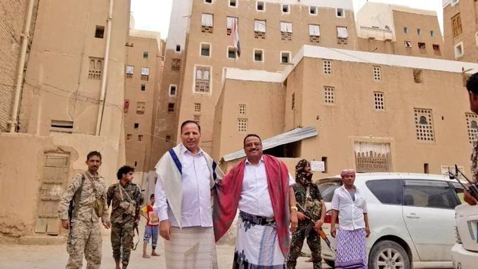 وزير في الشرعية يهدد بالتصعيد ضد "الانتقالي" في حال عدم تنفيذ الجانب العسكري من "اتفاق الرياض" ويؤكد الجاهزية القصوى للعودة إلى أرض المعركة 