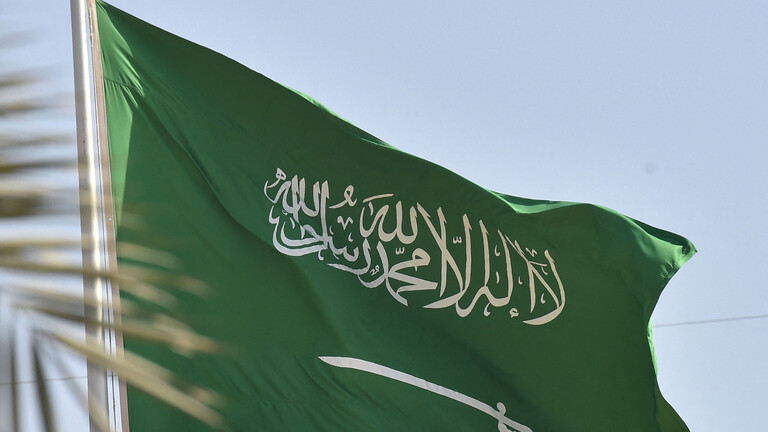 عقوبتها 100 الف .. السعودية تحذر المواطن والمقيم من الوقوع في هذه المخالفة بعد اليوم