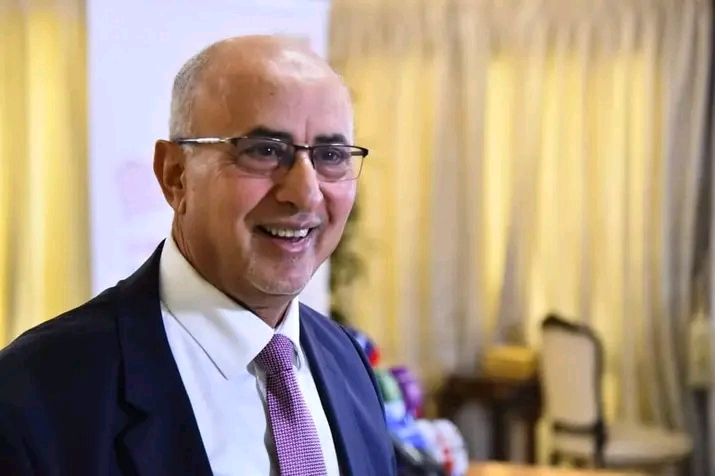 فتح ..في أوقات المواجهة الوطنية يقوم أبطال الفضائيات بدور الناصح تارة والداعم تارة أخرى