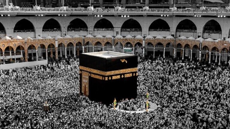 رسمياً.. وزارة الحج والعمرة السعودية تحسم الجدل بشأن أداء مناسك الحج ممن لديهم تأشيرة زيارة