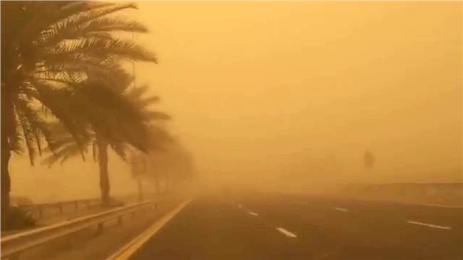 عاصفة مدمرة تعد الأولى من نوعها تضرب دول الخليج وتقتل 8 آلاف شخص في ساعة واحدة (تفاصيل مخيفة )