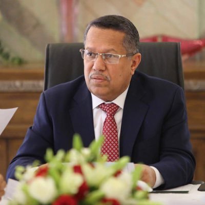 ورد للتو : سياسي سعودي ينتقد الدور الاماراتي ويرد على "بن دغر" والاخير يدق ناقوس الخطر في اليمن