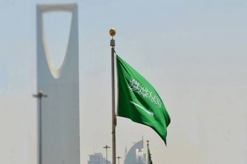 السعودية: مداهمة مكتب خدمات غير مرخص في الرياض.. وبعد تفتيشه كانت الصدمة!