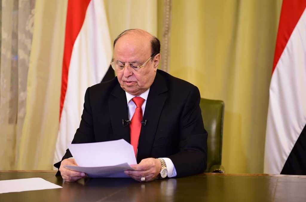 صحيفة لندنية الاسماء المرشحة لشغل المناصب في الحكومة الجديدة على طاولة الرئيس هادي