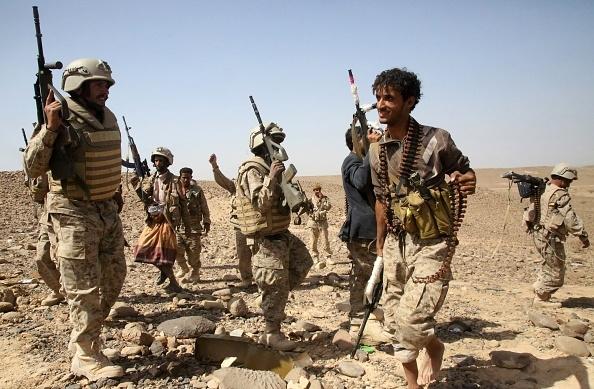  في الرمق الأخير .. أشرس قبائل اليمن تسحق عناصر الحوثيين من كل جانب على اسوار محيط مأرب .. والجيش يؤكد إنهاء الانقلاب خلال ايام