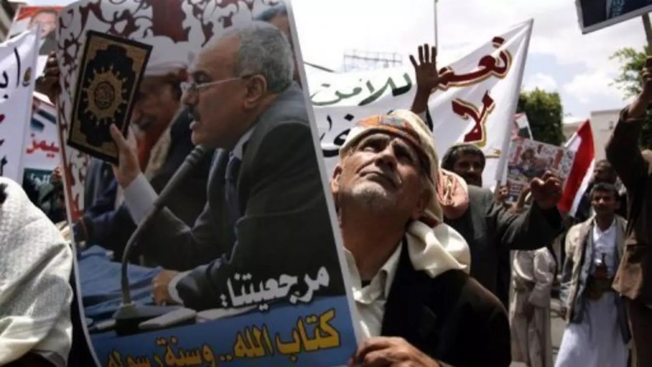 ​ كشف مكان تواجده .. ناشط يمني يوكد بأن "علي عبدالله صالح"مازال حيا