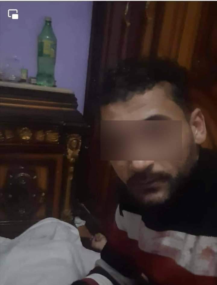 «قتلها واتصور جنب جثـتها».. رجل ينهي حياة زوجته ويرسل صورها لأسرتها تهز دولة عربية .. (صور وفيديو)