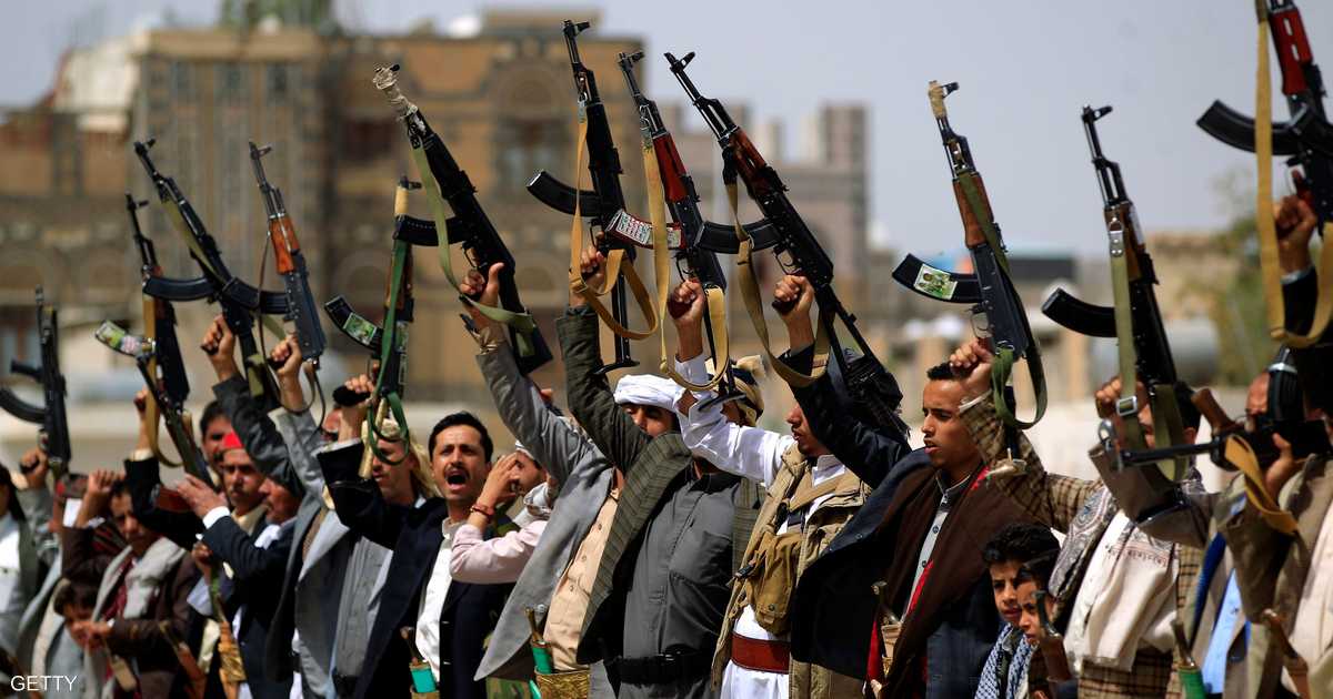 على خلفية رفضهما دخول مبيدات محظورة إلى اليمن.. الحوثيون يختطفون مهندسين بصنعاء 