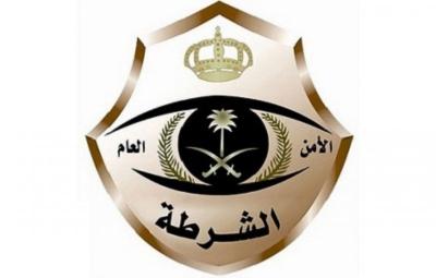 الشرطة السعودية تقتحم منازل مسئولين سعوديين متهمين وما عُثر عليه من مضبوطات صدم الجميع