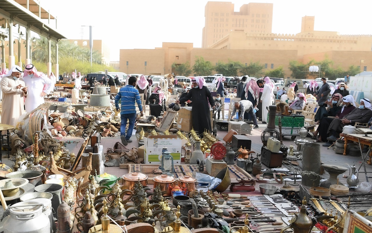 مهنة عادية وغير متوقعة متاحة للجميع في السعودية يصل دخلها إلى 100 الف ريال شهريا ؟