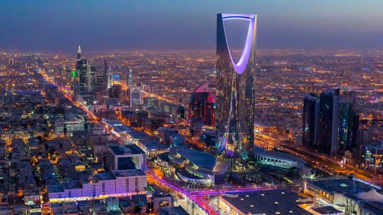 عاجل    : السعودية تبعث خبراً ساراً لليمنيين في الشمال والجنوب .. والسبب المفاجئ إلغاء قرار سابق صدر قبل يومين