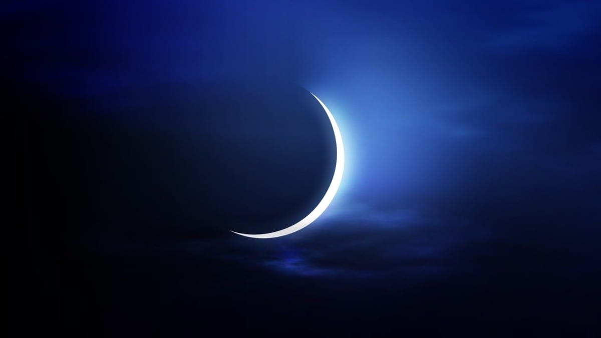 مركز الفلك الدولي يعلن أول أيام شهر رمضان في السعودية ويؤكد الموعد