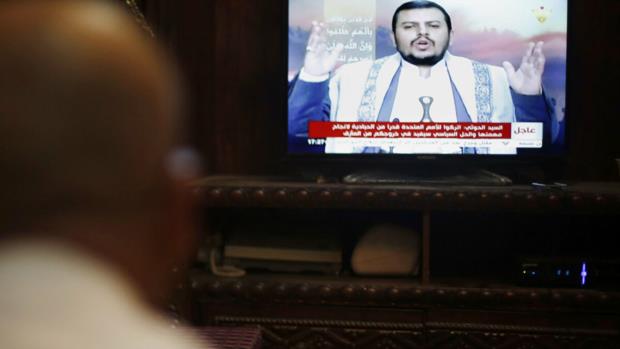 زعيم مليشيا الحوثي يرأس اجتماعا " سريا " لمجلس "حكماء آل البيت" بصنعاء ويبشر كبار الأسر "الهاشمية" بـ"التمكين الآلهي "الوشيك !