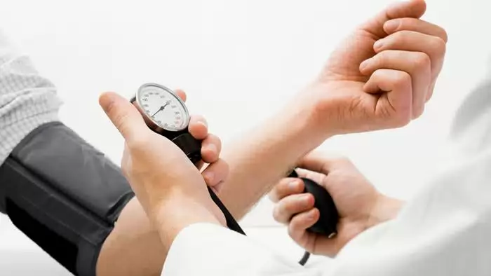 وداعاً لضغط الدم والأزمات القلبية..تناول واحدة من هذه الفاكهة اللذيذة يوميًا وشاهد النتيجة