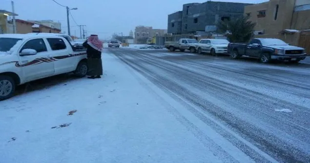 هذا ما يحدث الان : إجراءات سعودية طارئة و تحذيرات رسمية للمواطنين والمقيمين من خطورة الخروج إلى شوارع المملكة 