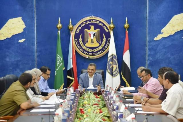 ورد للتو : المجلس الانتقالي يوجه برفع الجاهزية القتالية ردا على البيان السعودي.. تفاصيل