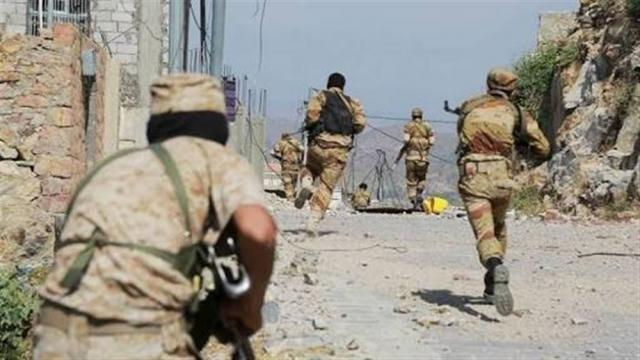 يحدث الان في تعز .. قوات الجيش تحقق تقدماً إستراتيجيا على مليشيا الحوثيين