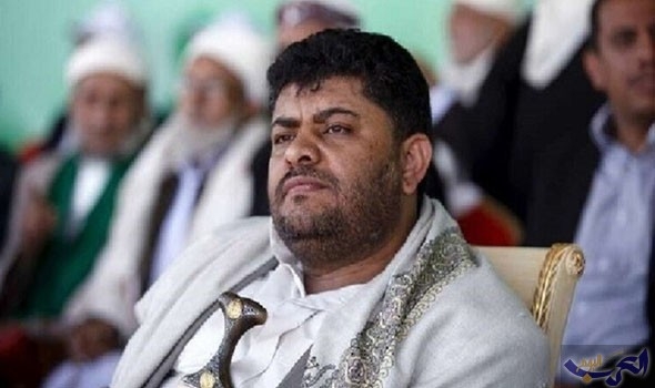 محمد علي الحوثي يقتحم مجلس النواب حاملا بندقيتة و قنابل يدوية