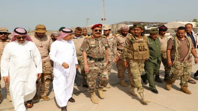 وصول لجنة عسكرية سعودية إلى اليمن لتنفيذ الشق العسكري من "اتفاق الرياض"