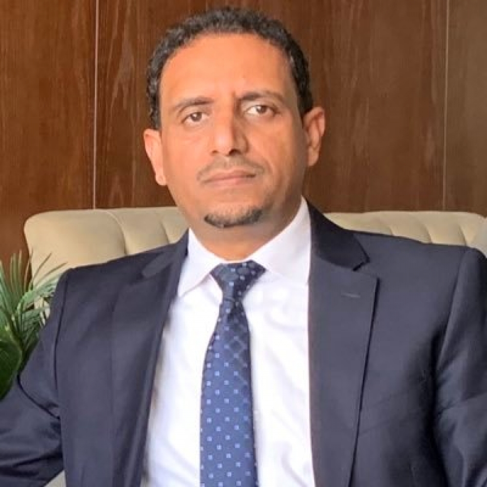 سياسي: الحوثي قرر الدخول مأرب قبل عيد سبتمبر والآن ينتحر على أبوابها   اقرأ المزيد من عدن الغد | سياسي: الحوثي قرر الدخول مأرب قبل عيد سبتمبر والآن ينتحر على أبوابها 