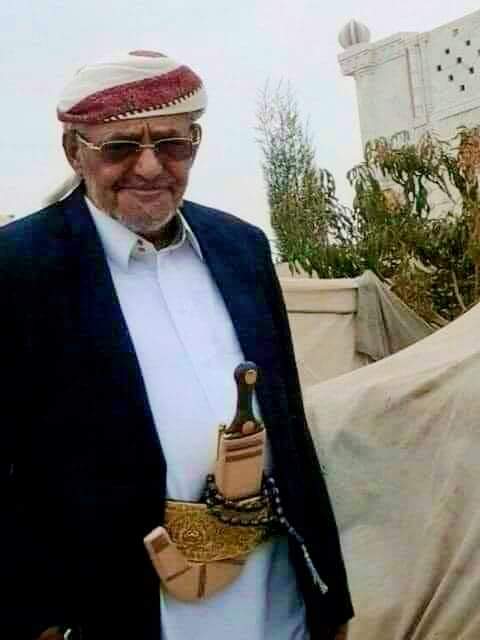 من هو شيخ مأرب البارز الذي أحزن اليمنيين جميعاً برحيله وماذا كشف محمد جميح حول أيامه الأخيرة في المعارك (الاسم والصورة)