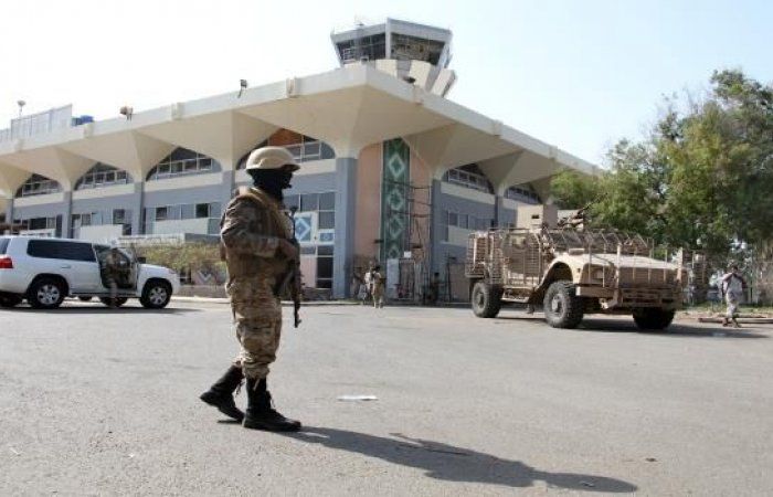 يحدث الان في مطار عدن الدولي  بين قوات السعودية وقوات الانتقالي وموقع تمركز كلاهما (تطورات متسارعة )