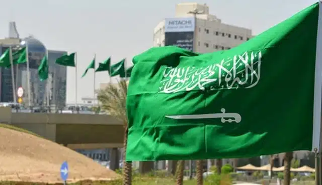 نداء عاجل للمغتربين بالسعودية العاملين في هذه المهن.. احزموا أمتعتكم سيتم ترحيلكم في هذا الموعد!