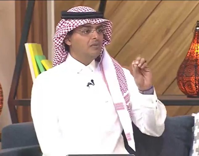 شاهد .. استشاري سعودي يكشف عن مكونات الكاتشب والمايونيز الغريبة.. ويوضح خطرها على الجسم