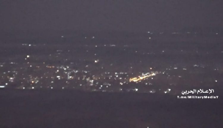 بالصورة| هجوم مباغت على مدينة «مأرب» من «3» محاور.. و حدث عسكري «مفاجئ» على تخوم المدينة.. والانفجارات متواصلة