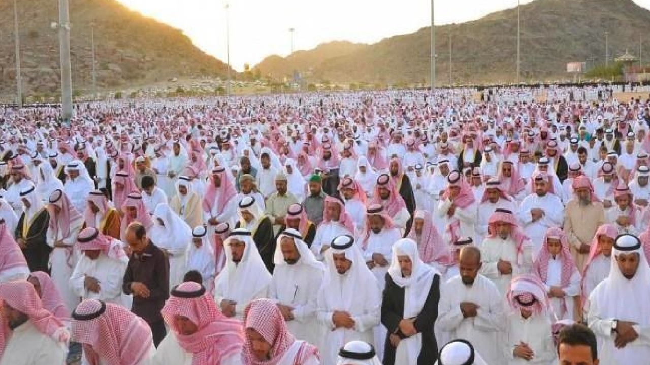 بالساعة والدقيقة .. السعودية تعلن قبل قليل عن مواعيد صلاة الاستسقاء غدا في مختلف مناطق المملكة 
