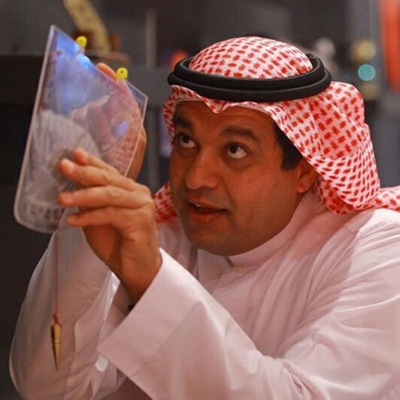 خبير طقس يحذر السعوديين ويكشف عن مواعيد ودلائل كثافة الغبار