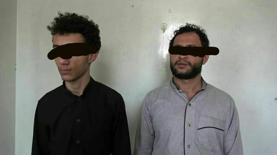 في أقل من 24  ساعة على عملية قتل أولاد الزنداني .. الأجهزة الأمنية تقبض علي القاتل وهذه أول صورة له