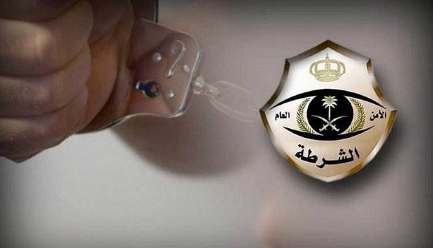السلطات السعودية تقبض على 5 يمنيين وتكشف تهمتهم.. والمفاجئة هذا ما عثرت عليه بحوزتهم..!