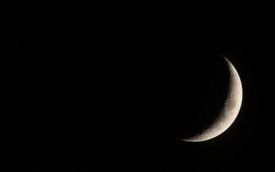 عالم فلك سعودي يكشف موعد دخول شهر رمضان هذا العام وأول أيام عيد الفطر ! فيديو