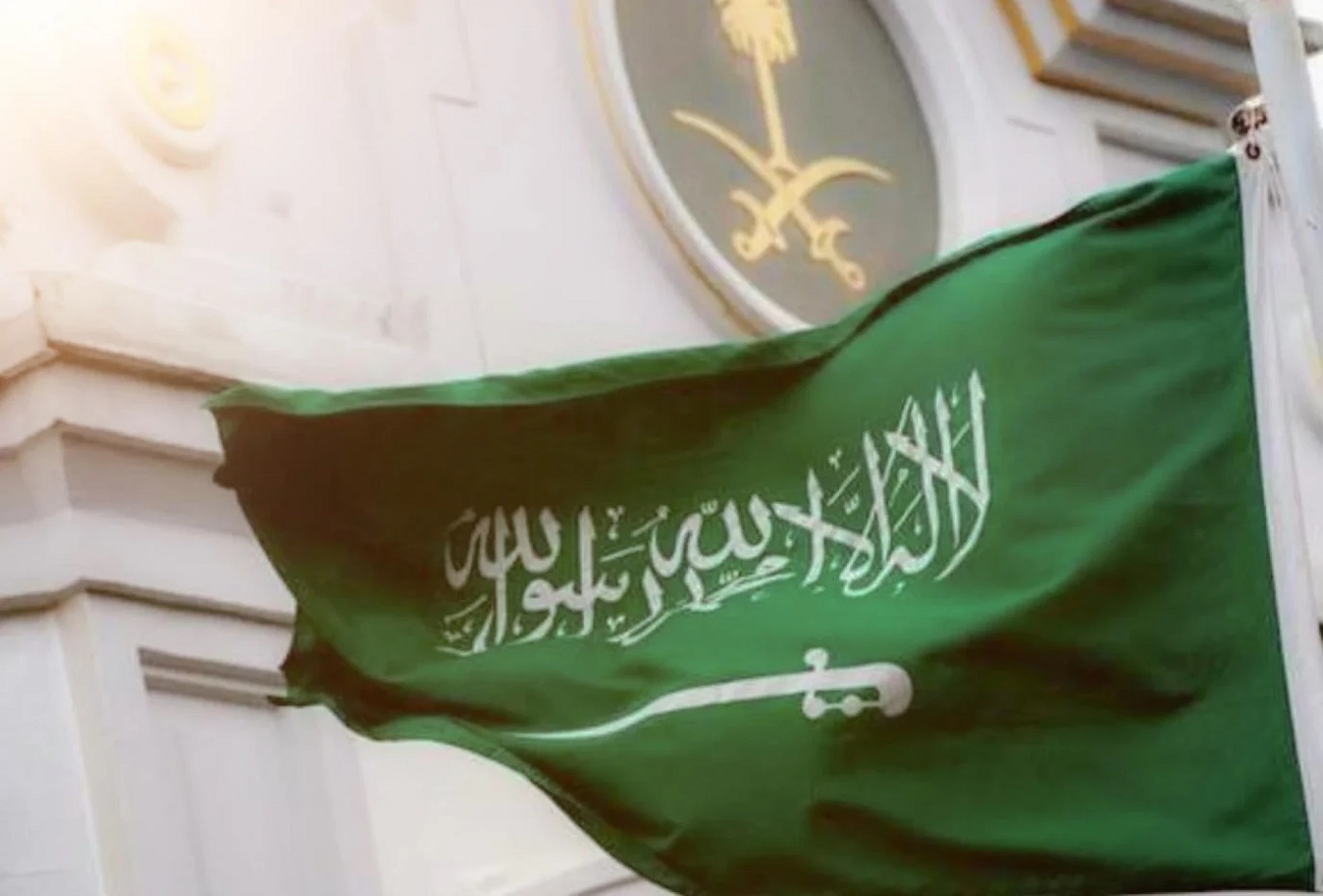 تحذير عاجل ” لجميع المعتمرين” بالسجن 6 أشهر وغرامة 50 الف والترحيل من السعودية في هذه الحالات .. ابتعد عنها فورا