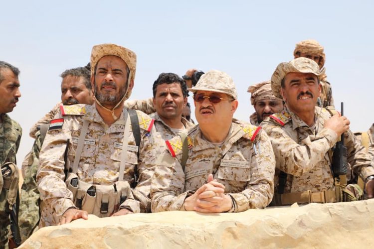 عاجل     : خلاصة معارك اليوم ونجاح خطط الفريق " بن عزيز " بتقدم الجيش في 6 محاور .. وتحريره لهذه المواقع الجديدة (تفاصيل معركة صرواح )