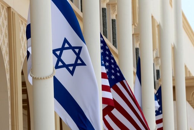  مسؤولان أمريكيان يكشفان عن اسم دولتين مسلمتين كانتا على وشك التطبيع مع إسرائيل