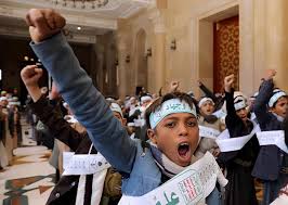 عزوف كبير لطلاب الحديدة عن معسكرات الحوثيين.. والمليشيا  تتوعد أولياء أمورهم