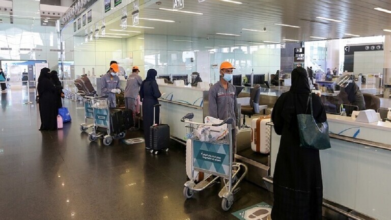 اول دولة خليجية تعلن حالة الطوارئ القصوى وتعلق كافة رحلاتها ذهاباً وأياباً
