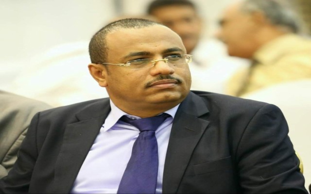 من هو الشخصية البارزة و الفائز بمنصب وزير النفط والمعادن في الحكومة الجديدة ? ( سيرة ذاتية )