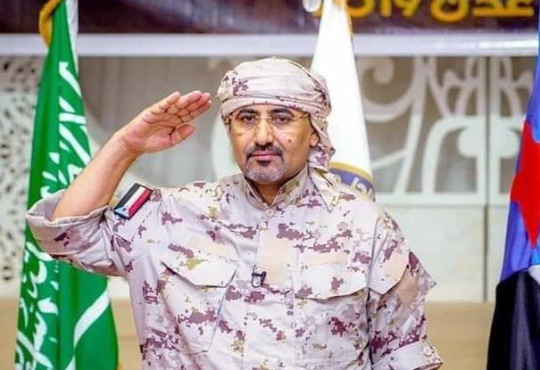 الزبيدي يتراجع عن مطلب الانفصال ويطالب "بالتوحد" لحماية " اليمن" من كورونا